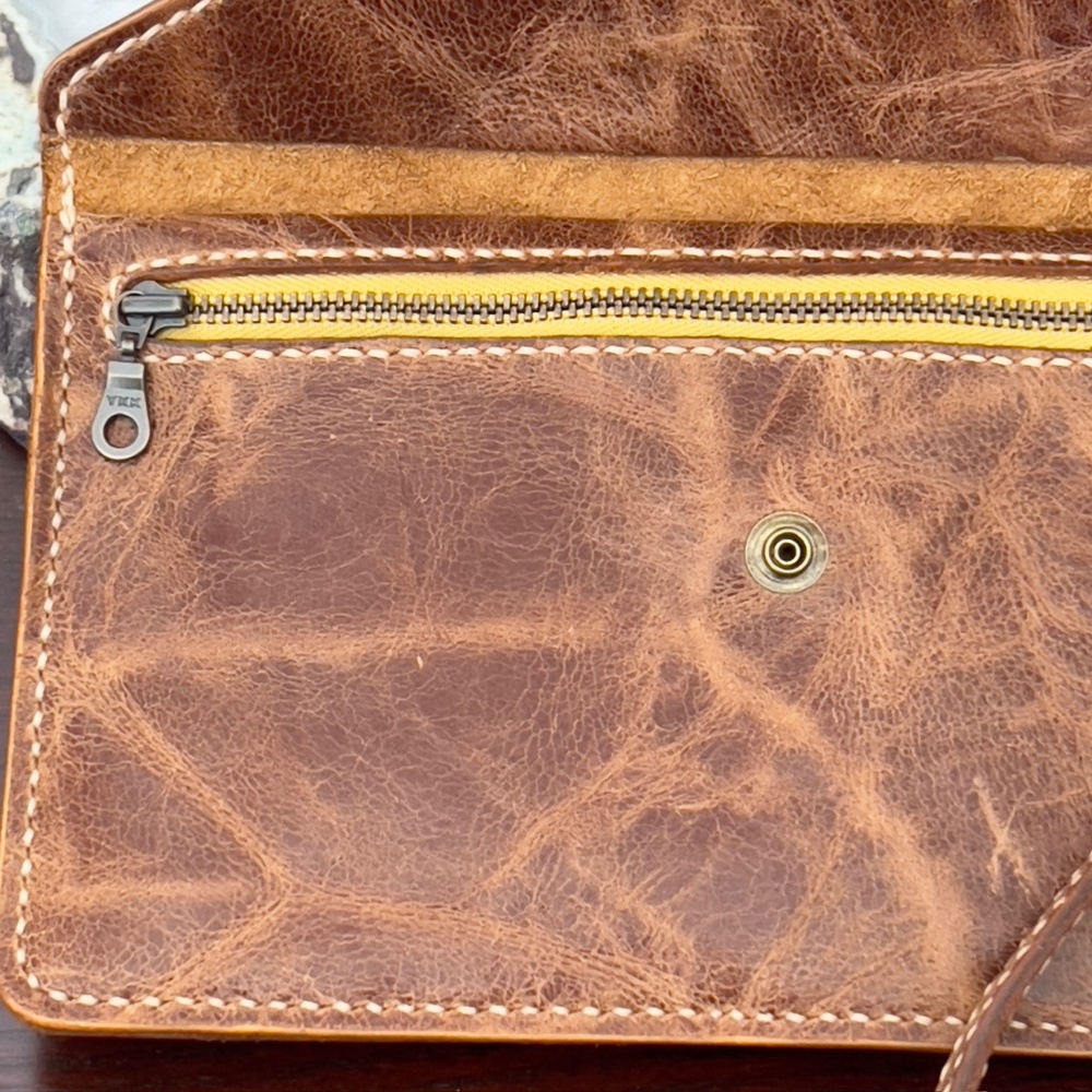 Handmade Honey Brown Leather Clutch, Detach Strap, Antique Brass Hardware - Picture 10 of 17